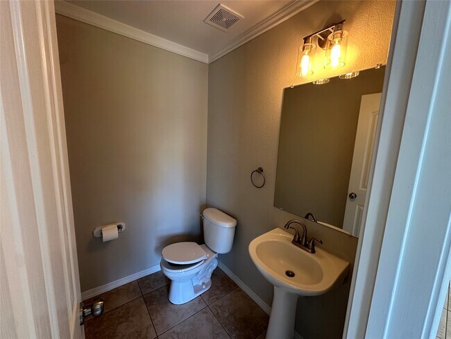 Building Photo - 20815 Trenton Valley Ln