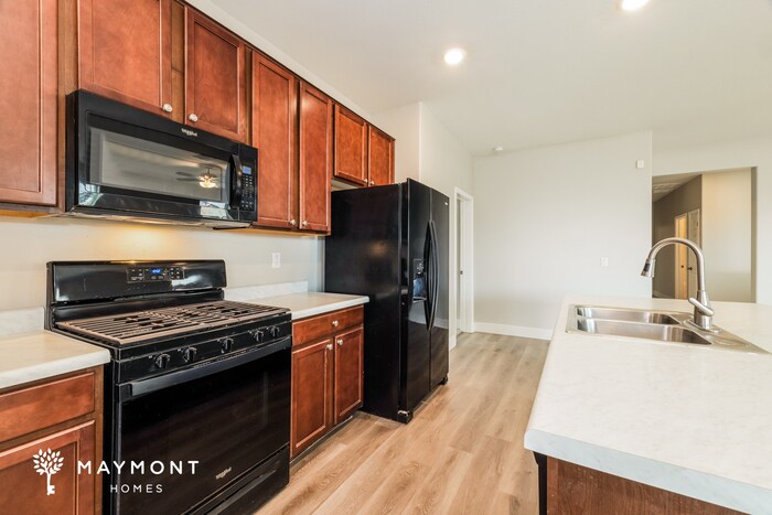 Building Photo - 19953 W Madison St