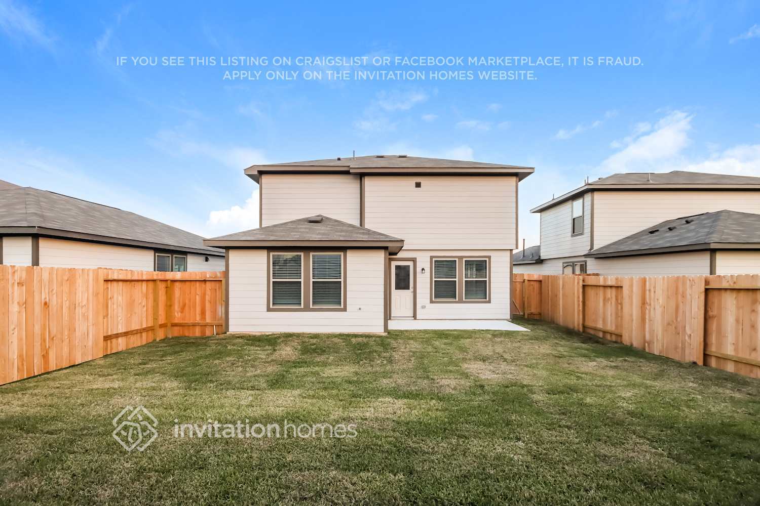 Building Photo - 10911 Heliosphere Wy