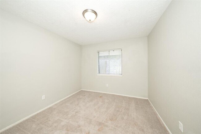 Building Photo - 3115 Williams Cir