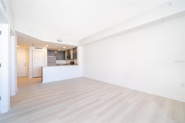 Building Photo - 5579 Millennia Park Dr