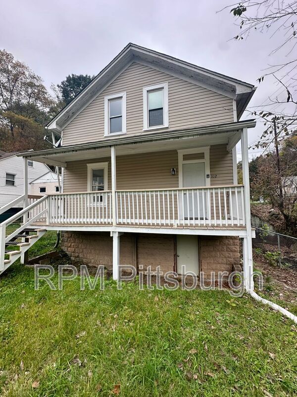 Building Photo - 102 Ivy St