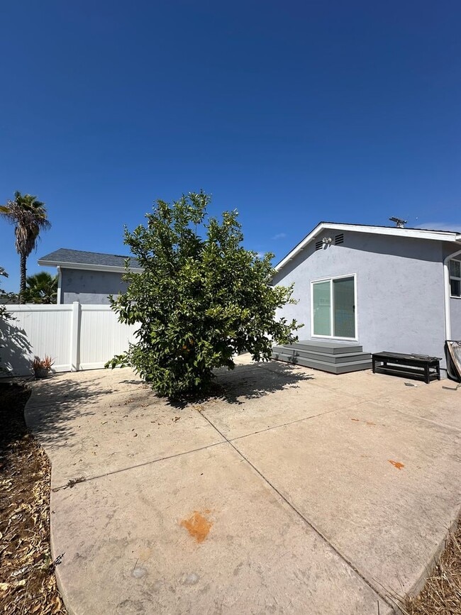 Building Photo - Fletcher Hills/El Cajon 3Br House 1/2 OFF ...