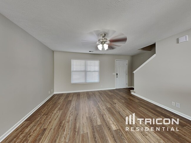 Building Photo - 2240 Crescent Valley Ln