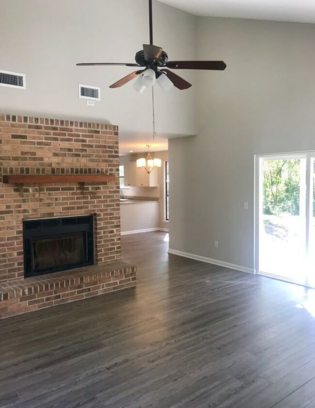 Building Photo - 12968 Julington Ridge Dr E