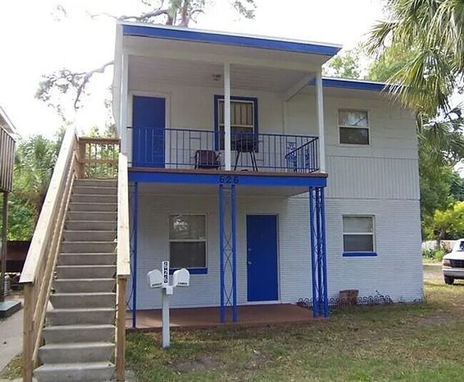Building Photo - 626 23rd Ave S