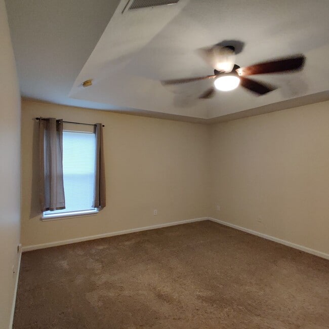 Building Photo - 3 BR  2 BA  Home Timberlake @ Oakleaf Plan...