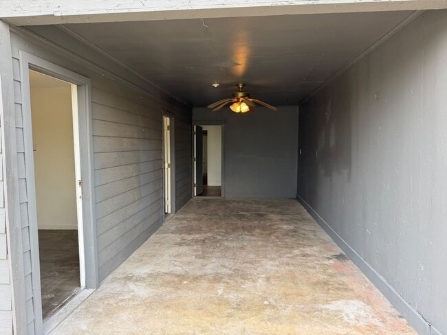 Building Photo - 850 Co Rd 218