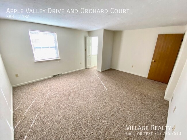 Building Photo - 110 Orchard Ct