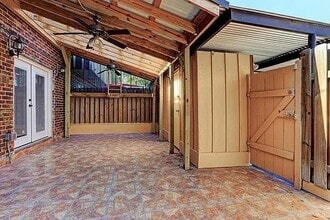 Building Photo - 10432 Hammerly Blvd