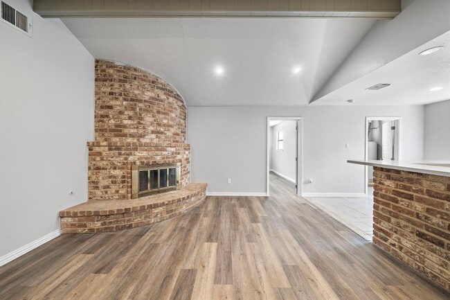 Building Photo - 11506 Hornbrook Dr