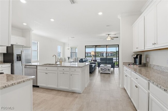 Building Photo - 12020 Arbor Trace Dr