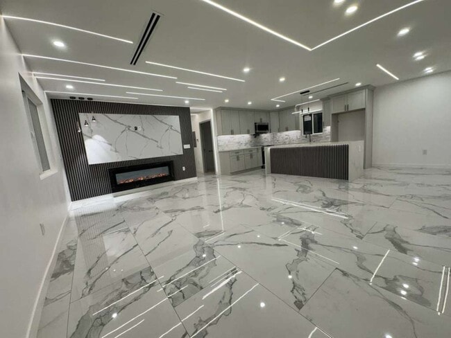 Building Photo - 17807 San Fernando Mission Blvd