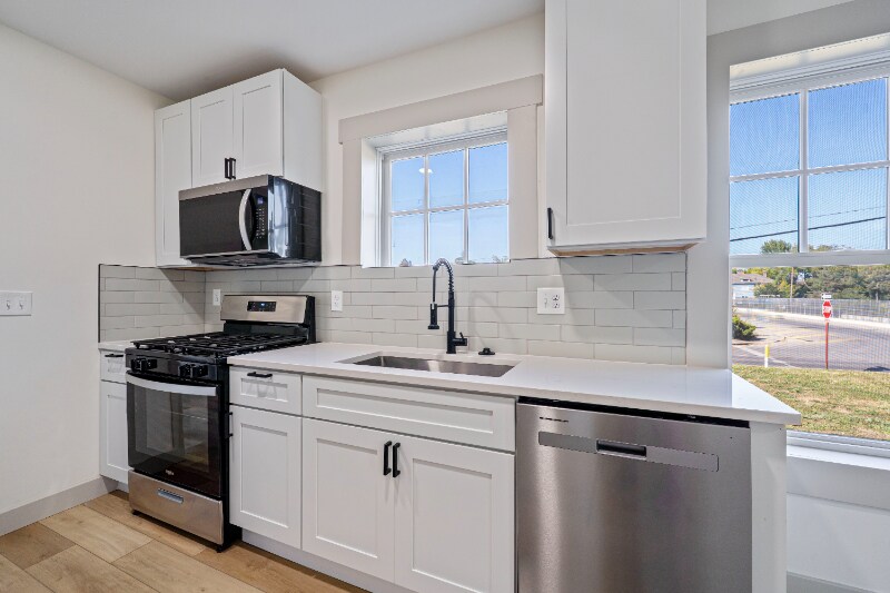 Building Photo - 605-607-607 S Champion Ave