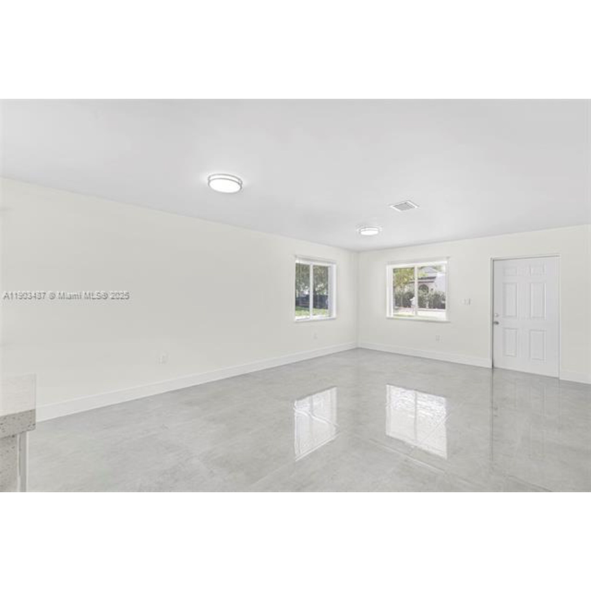 Building Photo - 933 NW 50th St