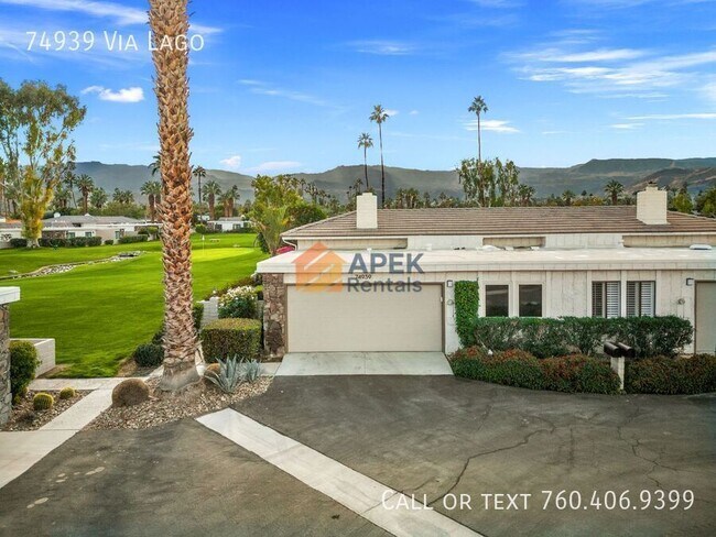 Building Photo - 74939 Vía Lago