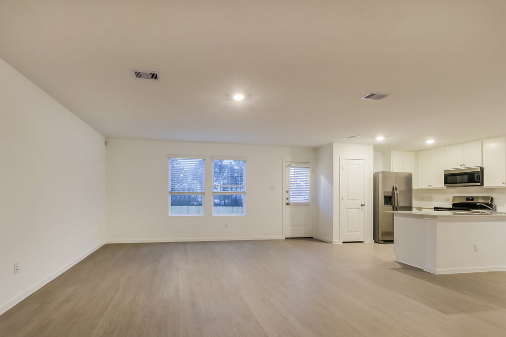 Building Photo - 15254 Abella Dr