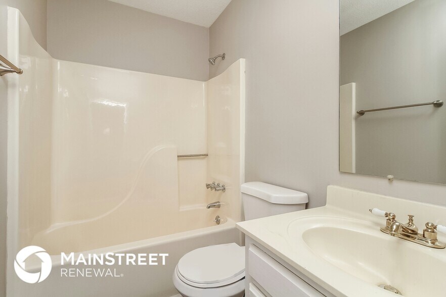 Building Photo - 1505 Hunters Branch Rd