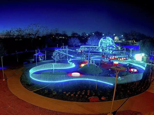 Building Photo - 2620 Valley View Ln