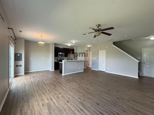 Building Photo - 7530 East 111th Place