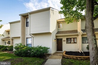 Building Photo - Welcome Home
