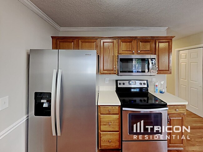 Building Photo - 1512 Ballard Ct