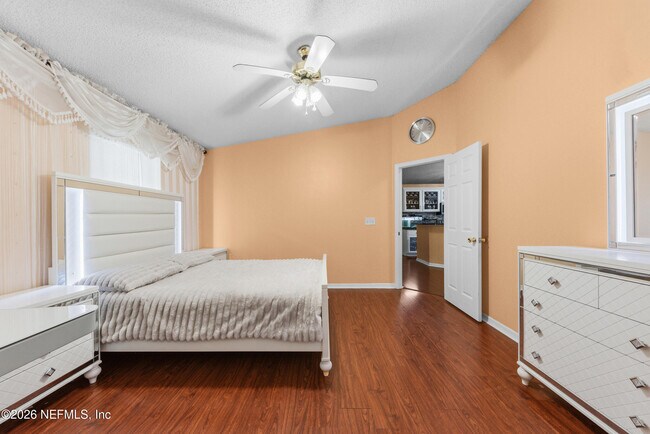 Building Photo - 2656 Lantana Lakes Dr E