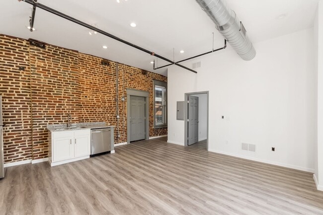 Building Photo - The Residences at 218 E Main St
