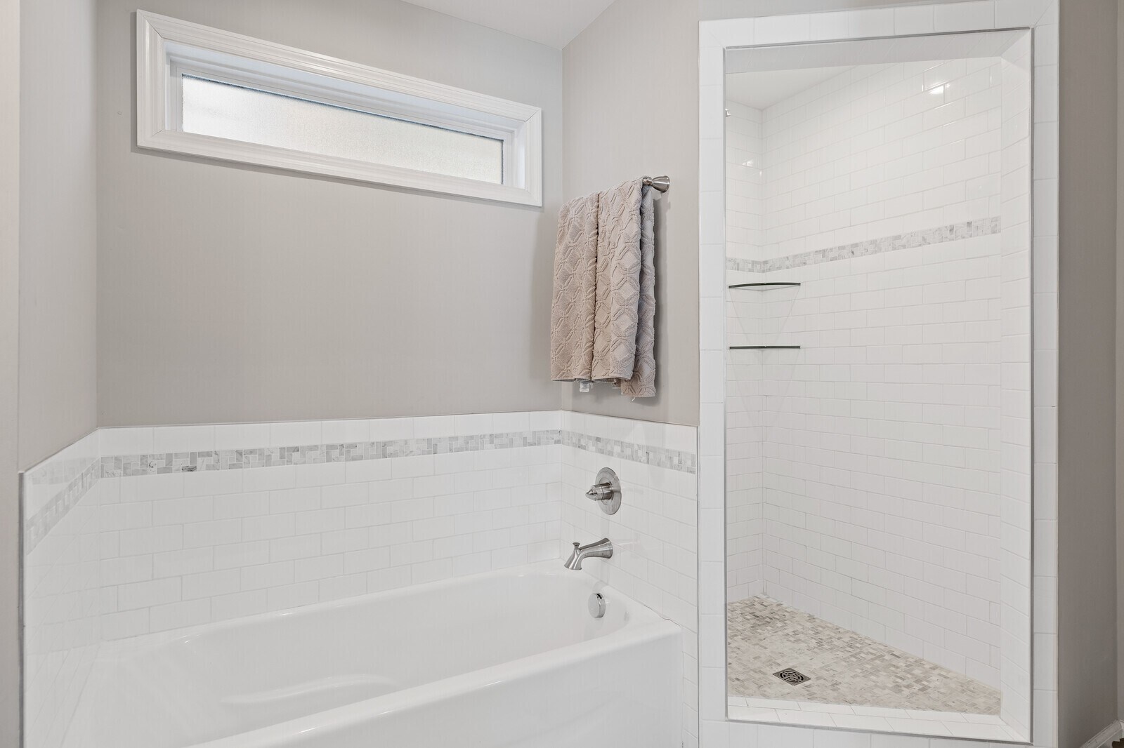 Building Photo - 3206 Anderson Pl