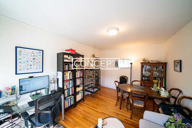 Building Photo - 56 Selkirk Rd