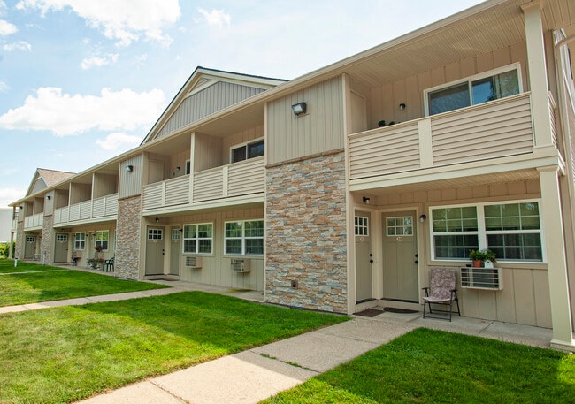 Building Photo - Burdeck Street Apartments