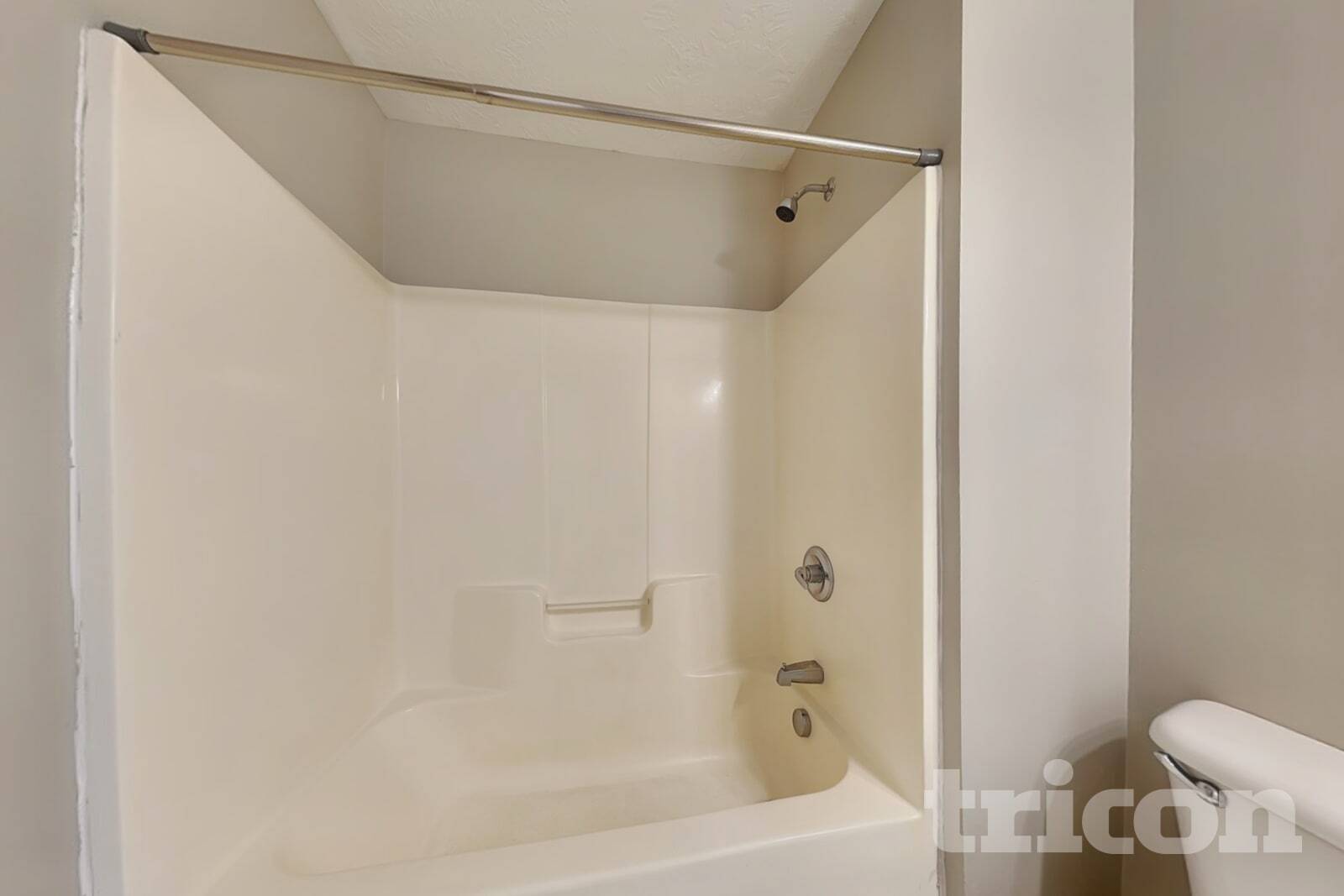 Building Photo - 4606 Logans Way