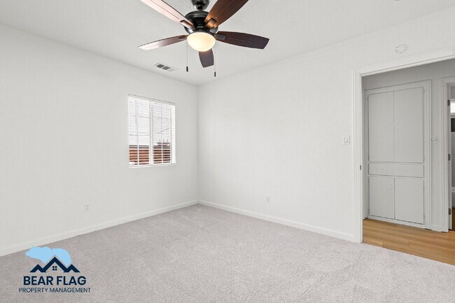 Building Photo - For Rent $2,280 - 2 bed, 1 bath