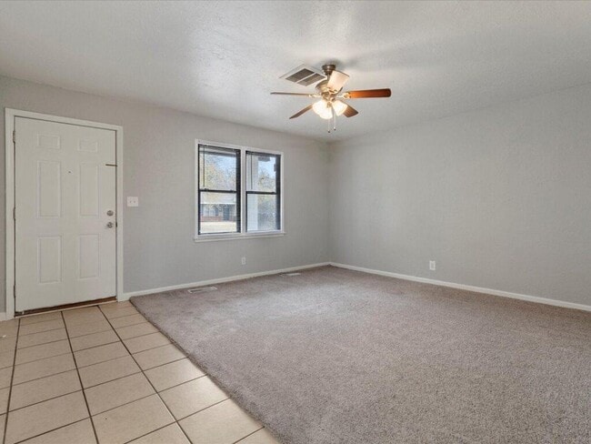 Building Photo - 5937 NW 58th Terrace