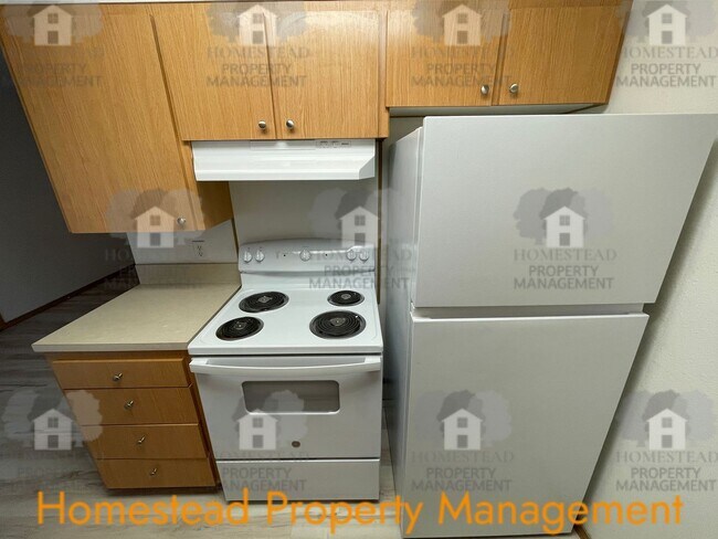 Building Photo - 659