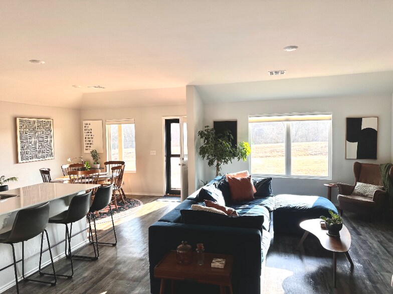 Building Photo - 1908 Bigtooth Aspen Trl