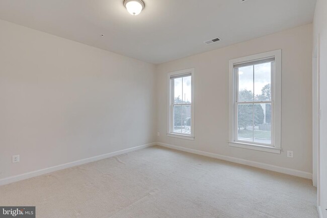 Building Photo - 11357 Ridgeline Rd