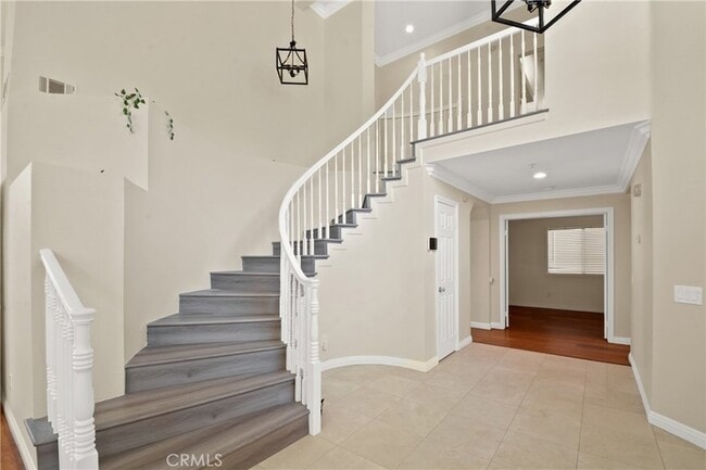 Building Photo - 6598 Bradford Ct