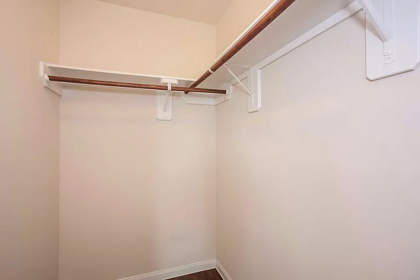 Building Photo - 6122 El Granate Dr