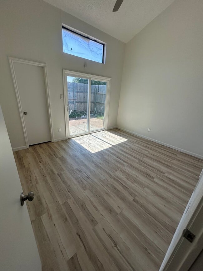 Building Photo - At such an affordable rental rate, this home won't last long!