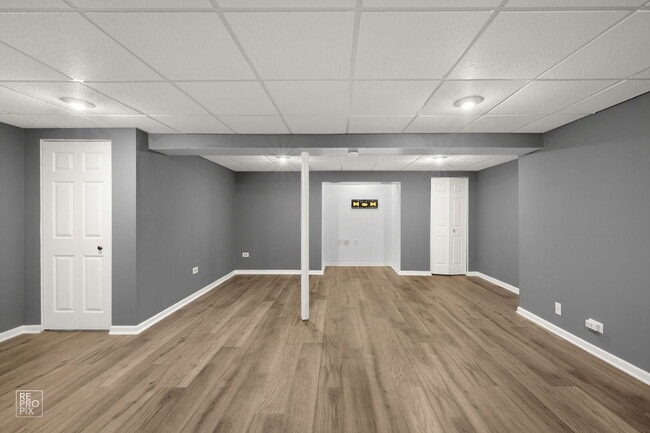 Building Photo - 1518 Meadowsedge Ln