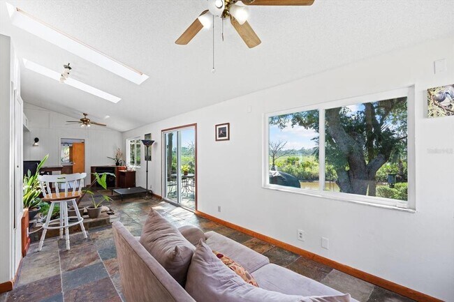 Building Photo - 41 Cochise Ct