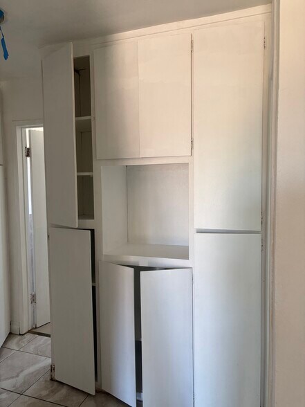 Building Photo - 5071 Sterling Ct