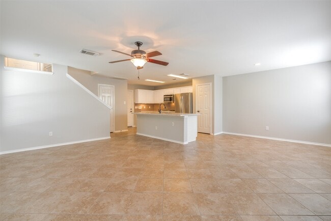 Building Photo - 34 Marble Rock Pl