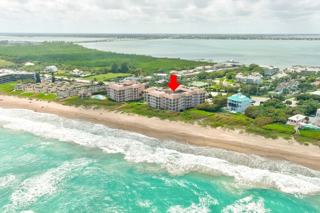 Building Photo - 1555 NE Ocean Blvd