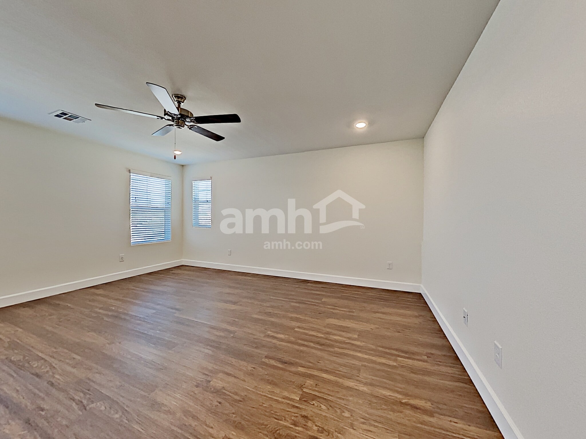 Building Photo - 8109 Inhibition Ct