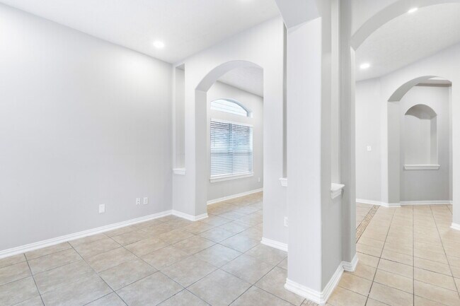 Building Photo - "Spacious 4-Bed Oasis with 2 Full Baths in Spring, TX - 2,235 Sq Ft of Comfort!"