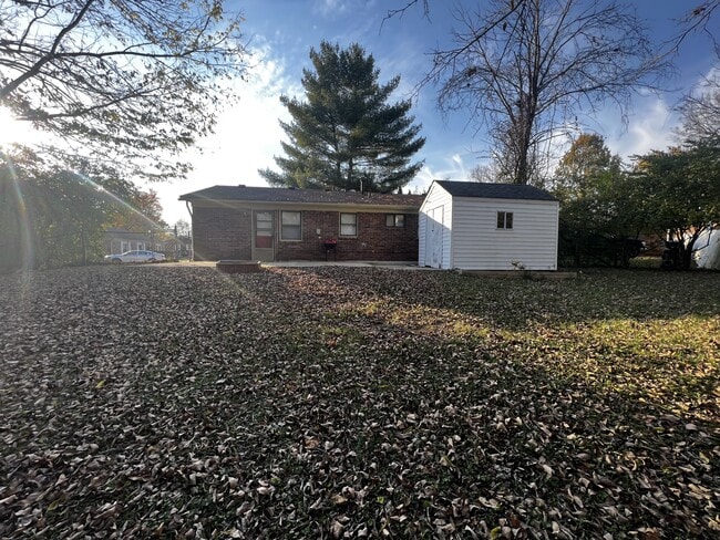 Building Photo - 9616 Elm Lake Dr