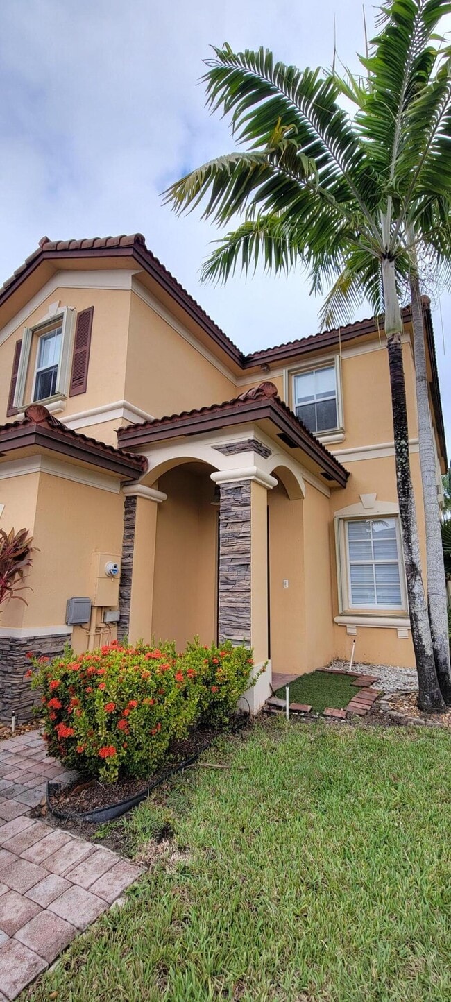 Building Photo - 11357 NW 87th Ln