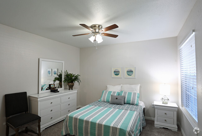 Interior Photo - Turtle Creek Apartment Homes